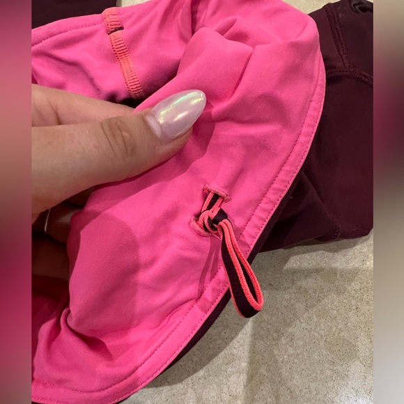 Ivviva girls size 7 burgundy leggings!!!!! - Picture 6 of 6